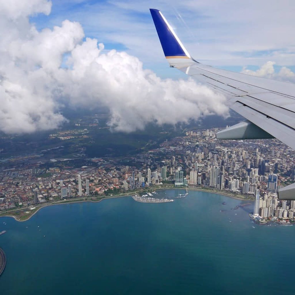 A view of a plan arriving at Panama City.