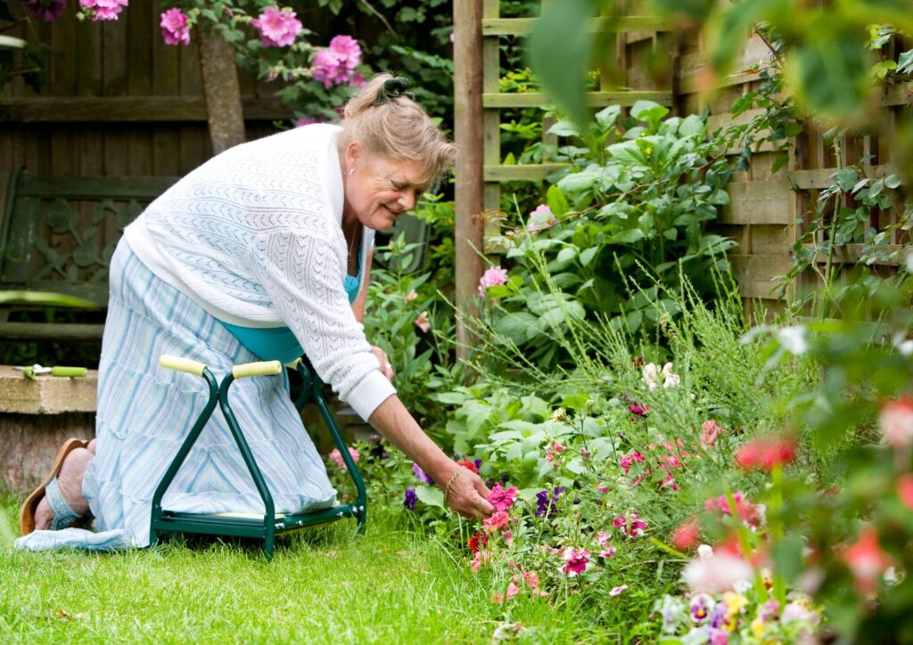 This tool offers crucial cushioning, easing planting and weeding discomfort.