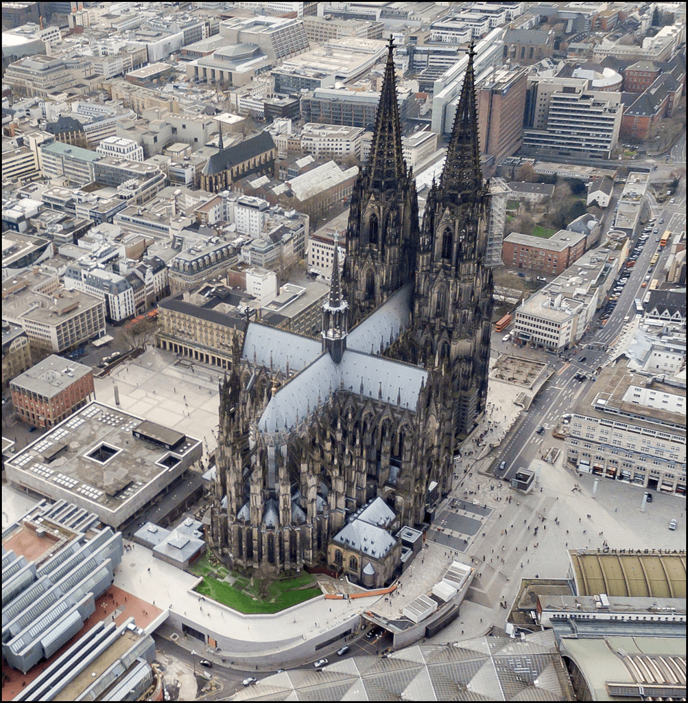 A bird's eye view of the Cologne Cathedral.