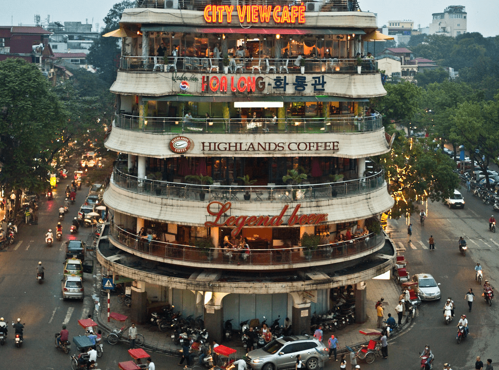 An image of a building with iconic restaurants as part of the Vietnam retirement vacation guide. 