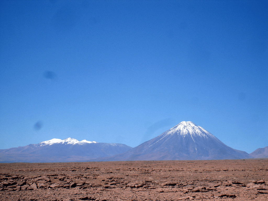 An image of the Andes overlooking the Atacama Desert to consider visiting in any senior trip to Chile.