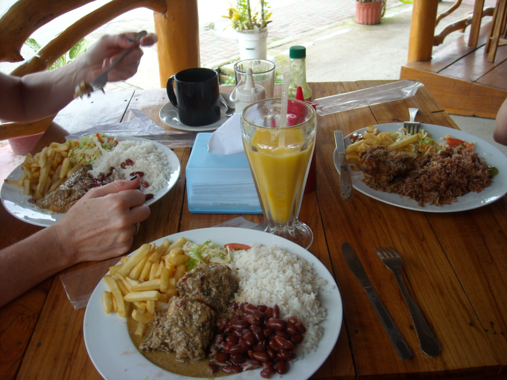 An image of three dishes of Costa Rican food. 