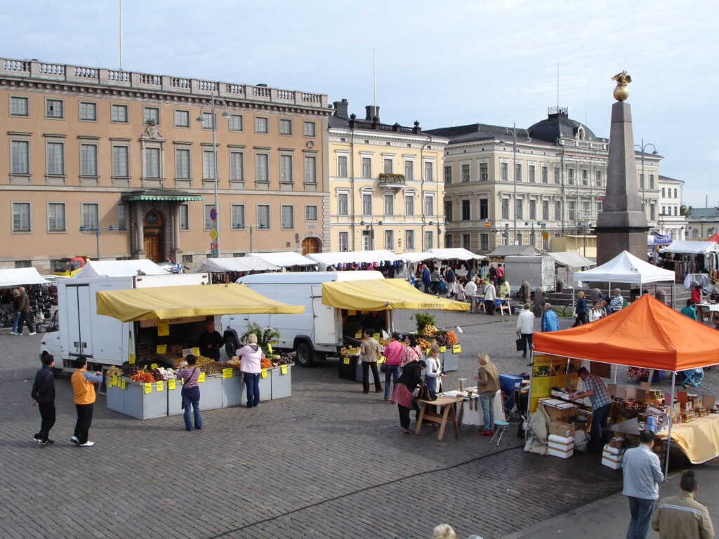 An image of Helsinki's Market Square.