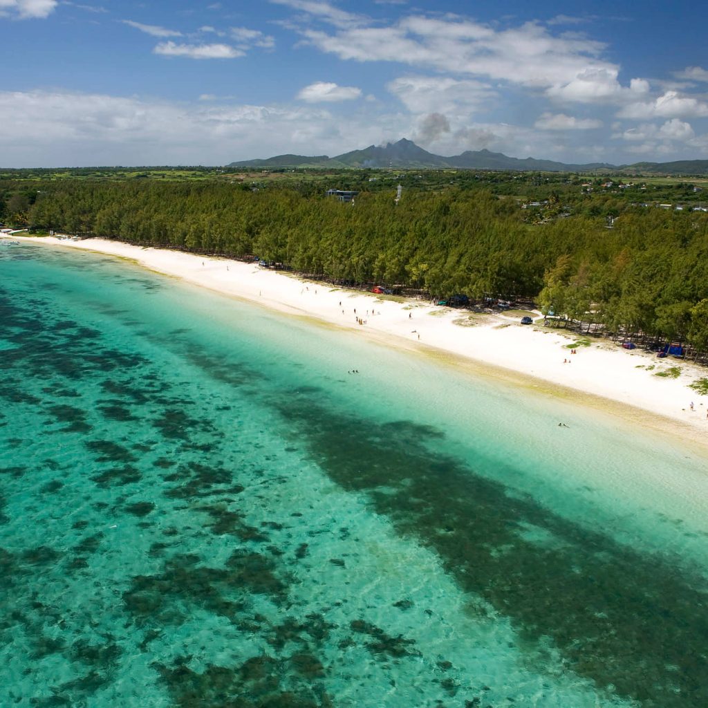 An image of tourists enjoying their senior travels to Mauritius.