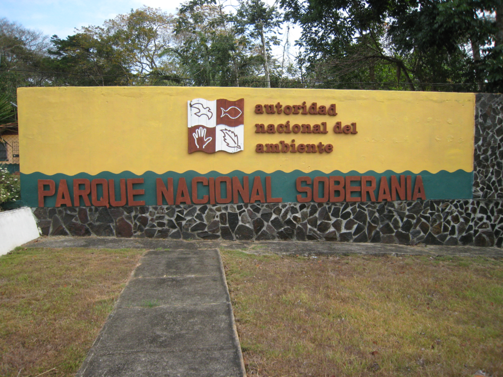 In image of the Soberania National Park front sign.